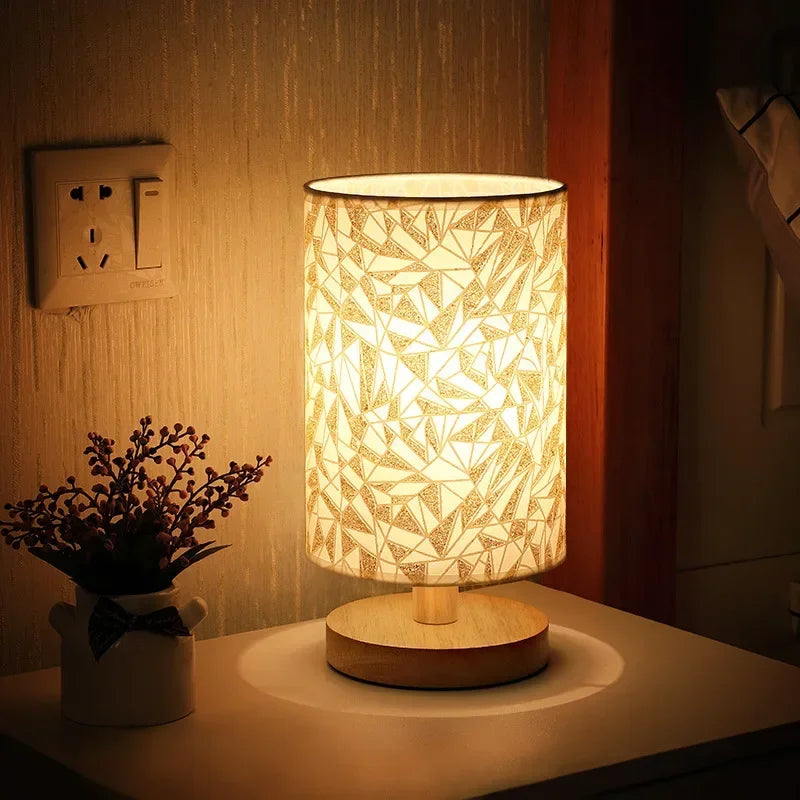 Solid Wood Night Lamp New Linen Table Lamp LED Desk Lamp Eye Protection Nightstand Lamp USB Powered beside Lamp Bedroom Decor